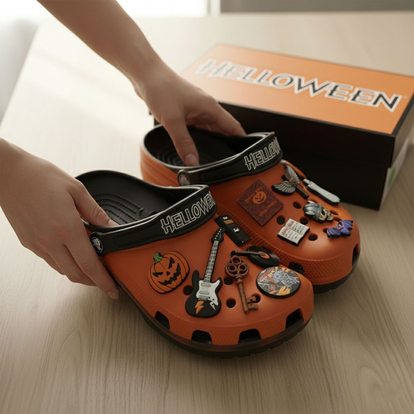 HLWB PREMIUM CLOGS HTTT