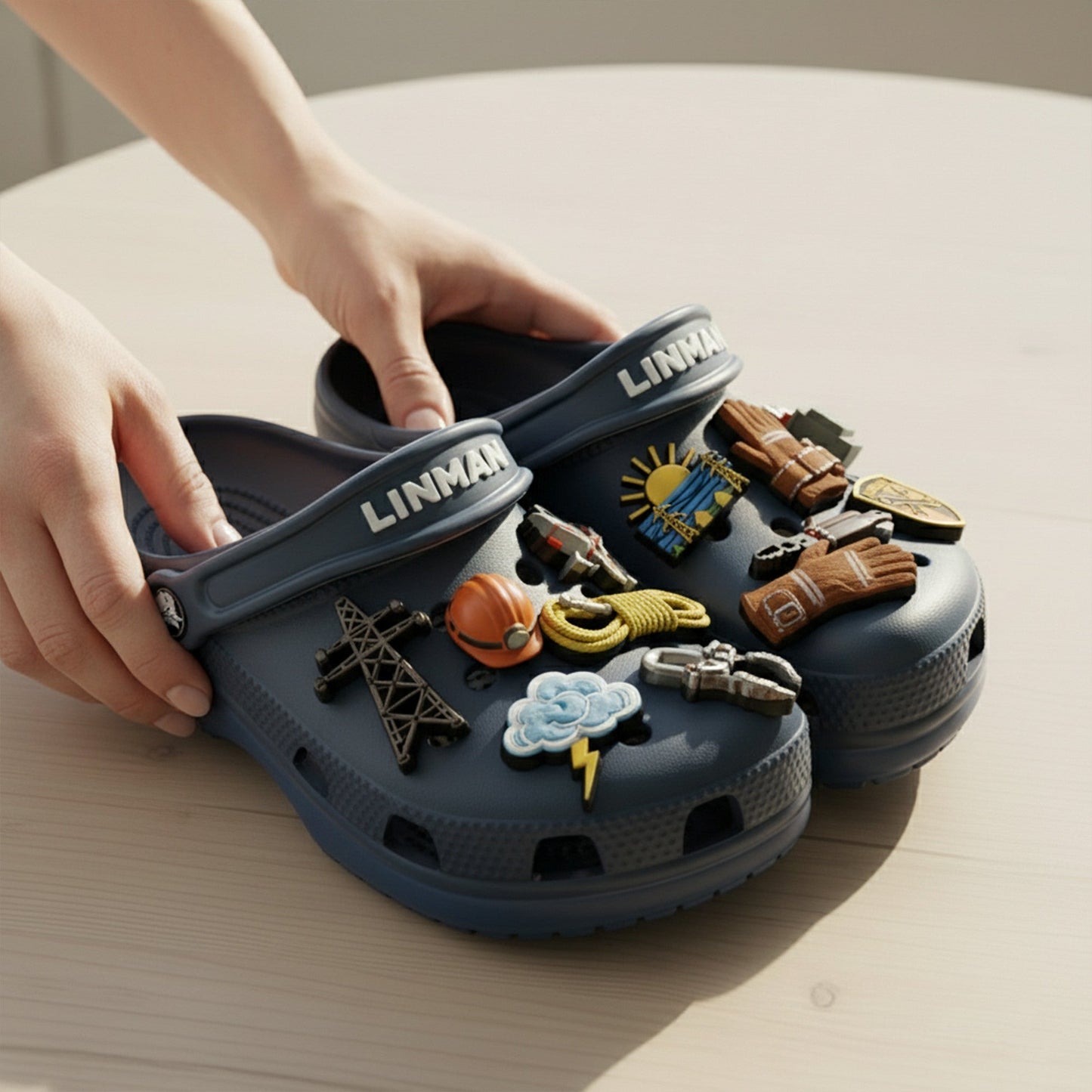 PREMIUM Lineman CLOGS WITH CHARMS LNTH
